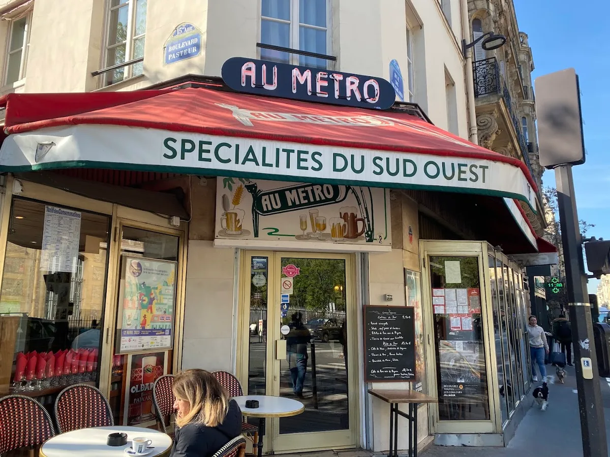 Au Metro, a real site